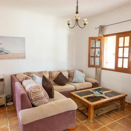 Casa Mami- A Spanish Oasis In Lajares For Families & Friends * Lajares