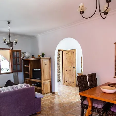 Casa Mami- A Spanish Oasis In Lajares For Families & Friends Villa