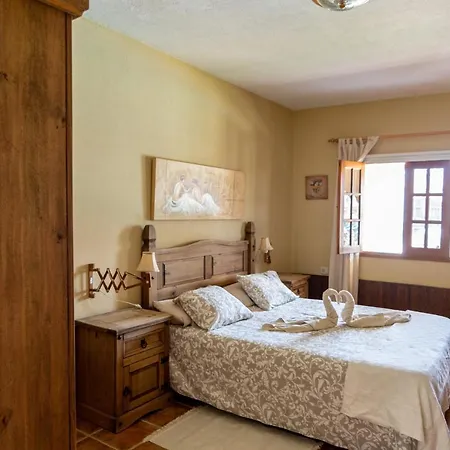 Willa Casa Mami- A Spanish Oasis In Lajares For Families & Friends
