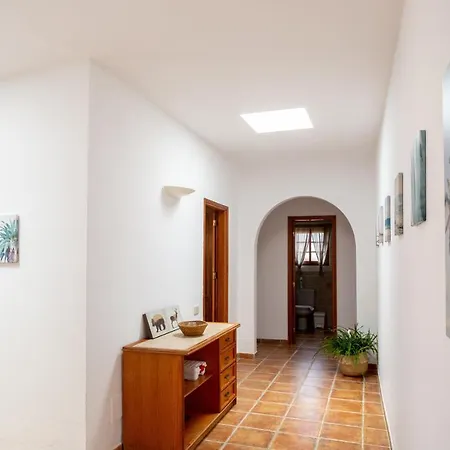 Casa Mami- A Spanish Oasis In Lajares For Families & Friends Willa
